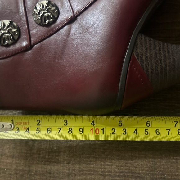 Vangelo lined boots in new condition a few times by my Mom😂 too funky for her6.5 - Picture 9 of 10